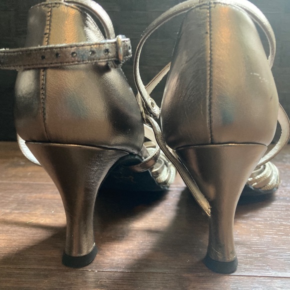 Latin Ballroom Dance Shoes - Picture 3 of 8